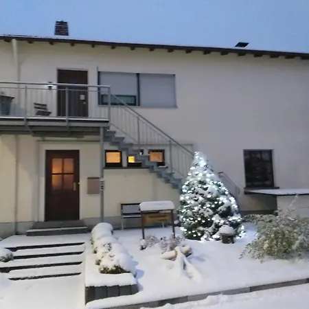 Zwei Schlafzimmer- Betten In Komforthoehe شقة *